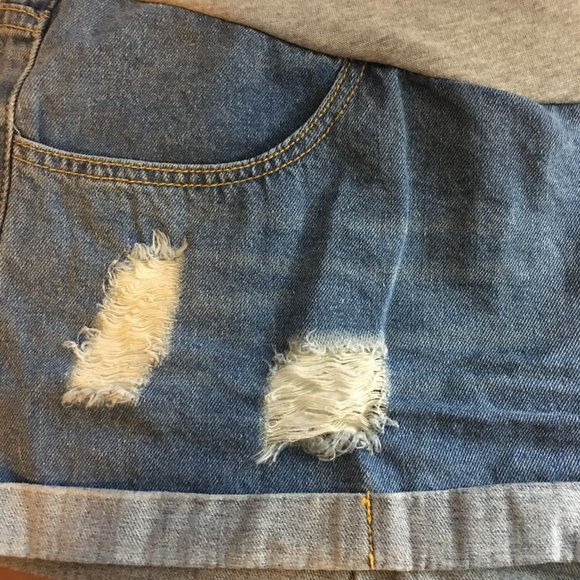 CICHIC Distressed Denim Maternity Shorts NEW WITH TAG! - Picture 5 of 8